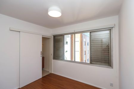 Apartamento à venda com 80m², 2 quartos e 2 vagasQuarto 1 - Suíte