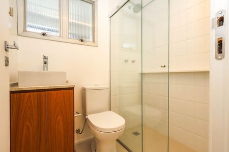 Apartamento à venda com 80m², 2 quartos e 2 vagasBanheiro