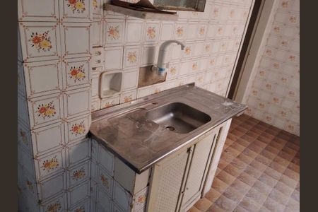 Cozinha de apartamento para alugar com 2 quartos, 50m² em Bom Pastor, Juiz de Fora