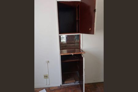 Sala de apartamento para alugar com 2 quartos, 50m² em Bom Pastor, Juiz de Fora