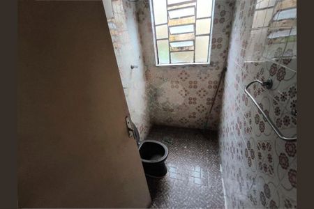 Casa à venda com 3 quartos, 144m² em Jardim Monte Alegre, Taboão da Serra