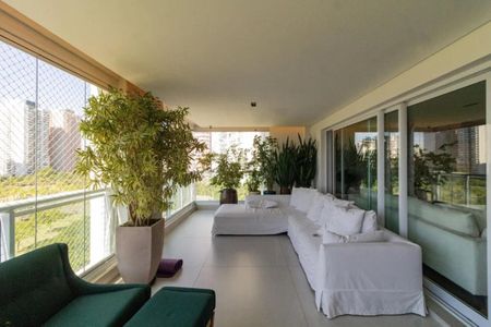 Apartamento à venda com 283m², 3 quartos e 3 vagas
