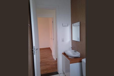 Banheiro de apartamento à venda com 2 quartos, 49m² em Jardim do Lago, Jundiaí