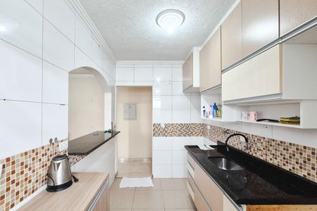 Apartamento à venda com 57m², 2 quartos e 1 vagaCozinha e Área de Serviço