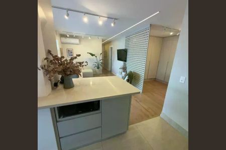 Apartamento à venda com 3 quartos, 108m² em Jardim Caravelas, São Paulo