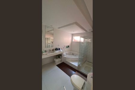 Casa à venda com 5 quartos, 365m² em Campo Grande, Rio de Janeiro
