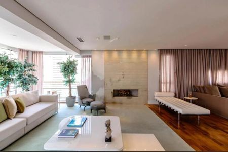 Apartamento à venda com 4 quartos, 240m² em Jardim Paulista, São Paulo