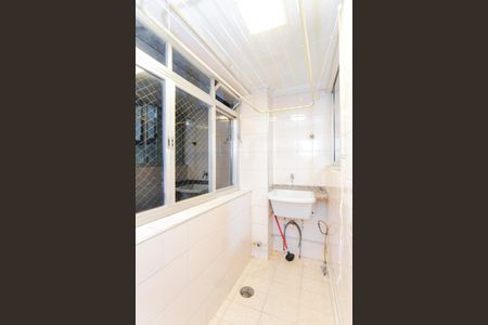 Apartamento para alugar com 80m², 2 quartos e 1 vagaÁrea de Serviço