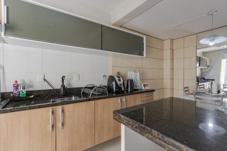 Casa à venda com 144m², 3 quartos e 2 vagas Casa à venda com 144m², 3 quartos e 2 vagasCozinha