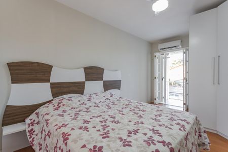 Casa à venda com 144m², 3 quartos e 2 vagas Casa à venda com 144m², 3 quartos e 2 vagasSuíte 2