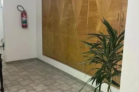 Apartamento à venda com 75m², 2 quartos e sem vaga