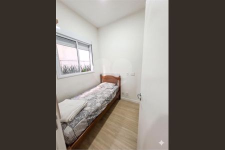 Apartamento à venda com 2 quartos, 34m² em Vila Palmeiras, São Paulo