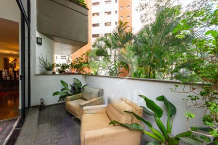 Apartamento à venda com 254m², 4 quartos e 4 vagas