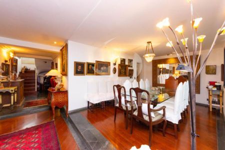 Apartamento à venda com 254m², 4 quartos e 4 vagas
