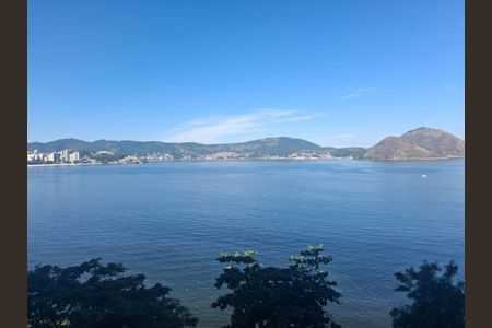 Apartamento à venda com 140m², 3 quartos e 1 vaga