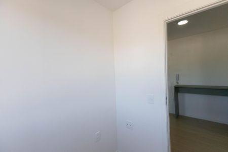 Quarto 2 de apartamento para alugar com 2 quartos, 29m² em Vila Nilo, São Paulo