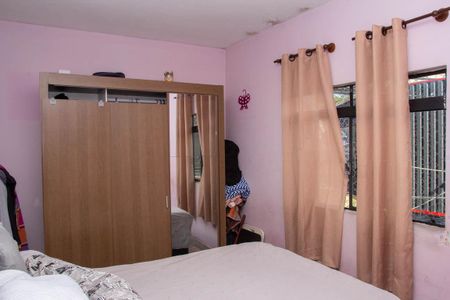 Casa à venda com 3 quartos, 268m² em Vila Ema, São Paulo