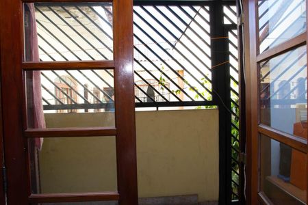 Casa à venda com 3 quartos, 268m² em Vila Ema, São Paulo