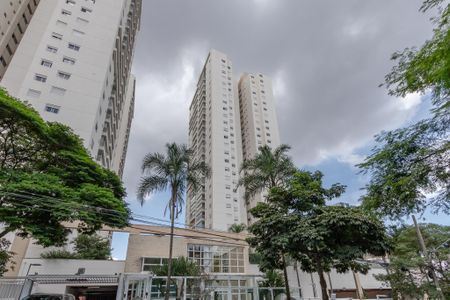 Fachada de apartamento para alugar com 3 quartos, 123m² em Vila Congonhas, São Paulo