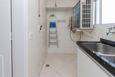 Área de Serviço de apartamento para alugar com 3 quartos, 123m² em Vila Congonhas, São Paulo