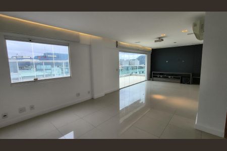 Apartamento à venda com 3 quartos, 166m² em Barra da Tijuca, Rio de Janeiro