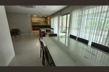 Apartamento à venda com 3 quartos, 166m² em Barra da Tijuca, Rio de Janeiro