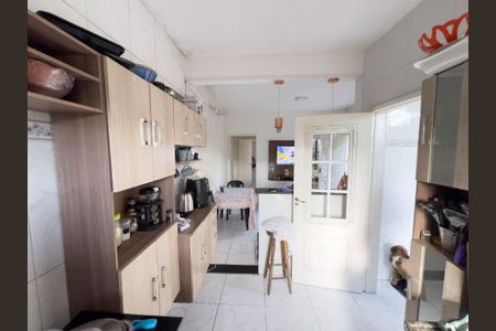 Casa à venda com 1 quarto, 262m² em Santa Barbara, Niterói