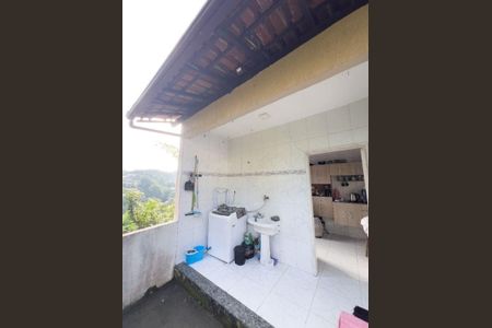 Casa à venda com 1 quarto, 262m² em Santa Barbara, Niterói