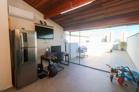 Casa à venda com 130m², 3 quartos e 2 vagas Casa à venda com 130m², 3 quartos e 2 vagasÁrea gourmet