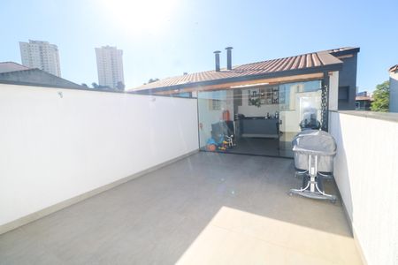 Casa à venda com 130m², 3 quartos e 2 vagas Casa à venda com 130m², 3 quartos e 2 vagasCobertura