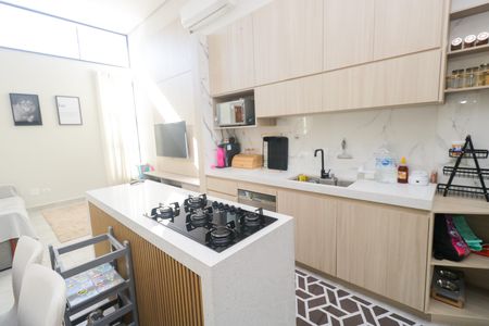 Casa à venda com 130m², 3 quartos e 2 vagas Casa à venda com 130m², 3 quartos e 2 vagasCozinha