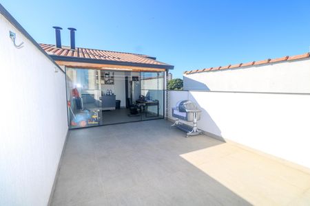 Casa à venda com 130m², 3 quartos e 2 vagas Casa à venda com 130m², 3 quartos e 2 vagasCobertura