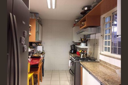 Casa à venda com 119m², 3 quartos e 2 vagas