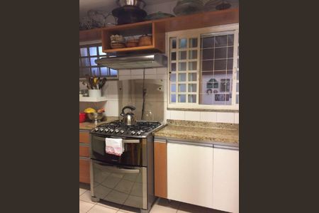 Casa à venda com 3 quartos, 119m² em Maria Paula, Niterói
