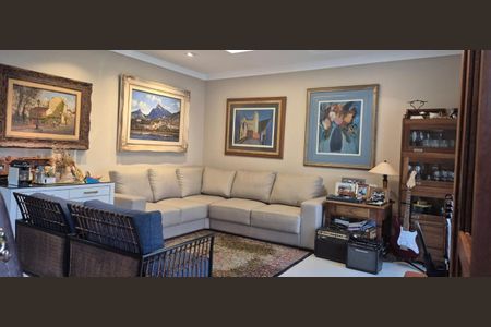 Casa à venda com 119m², 3 quartos e 2 vagas