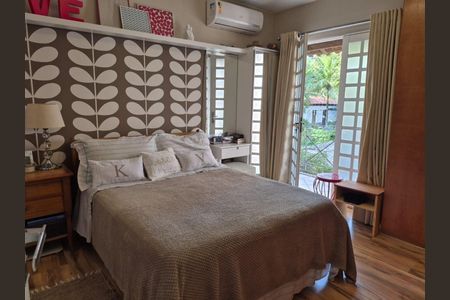 Casa à venda com 119m², 3 quartos e 2 vagas