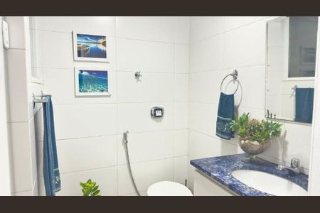 Apartamento à venda com 82m², 2 quartos e sem vaga
