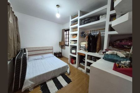 Casa à venda com 5 quartos, 130m² em Itaipu, Niterói
