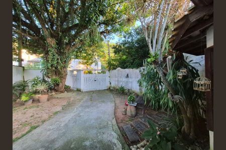 Casa à venda com 5 quartos, 130m² em Itaipu, Niterói