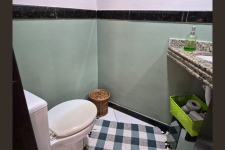 Casa à venda com 5 quartos, 130m² em Itaipu, Niterói