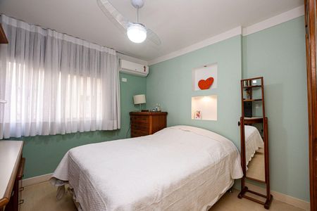 Apartamento à venda com 4 quartos, 180m² em Icaraí, Niterói
