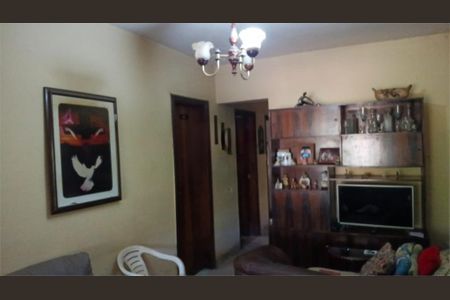 Casa à venda com 3 quartos, 165m² em Jardim Santa Helena, São Paulo