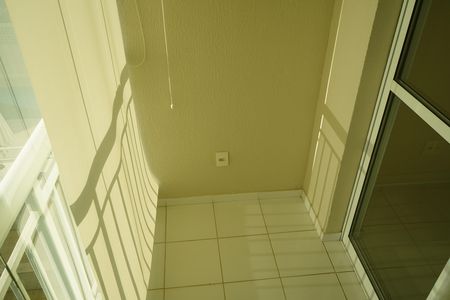 Varanda de apartamento para alugar com 3 quartos, 68m² em Vila Carrão, São Paulo