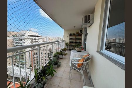 Apartamento à venda com 96m², 3 quartos e 1 vaga