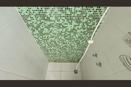 Casa à venda com 170m², 3 quartos e 2 vagas