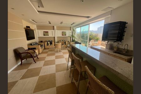 Apartamento à venda com 160m², 4 quartos e 2 vagas