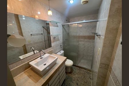 Apartamento à venda com 160m², 4 quartos e 2 vagas