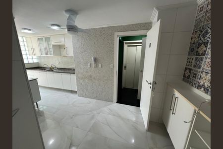 Apartamento à venda com 160m², 4 quartos e 2 vagas