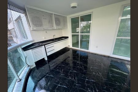 Apartamento à venda com 4 quartos, 160m² em Ingá, Niterói