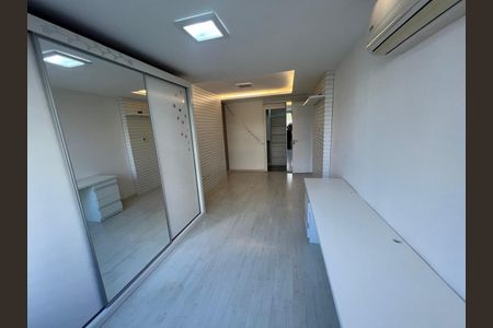 Apartamento à venda com 4 quartos, 160m² em Ingá, Niterói